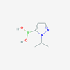 Picture of (1-Isopropyl-1H-pyrazol-5-yl)boronic acid